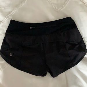 lululemon speed up shorts